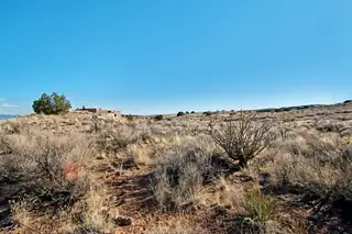 1708 Highland Meadows Place NE 