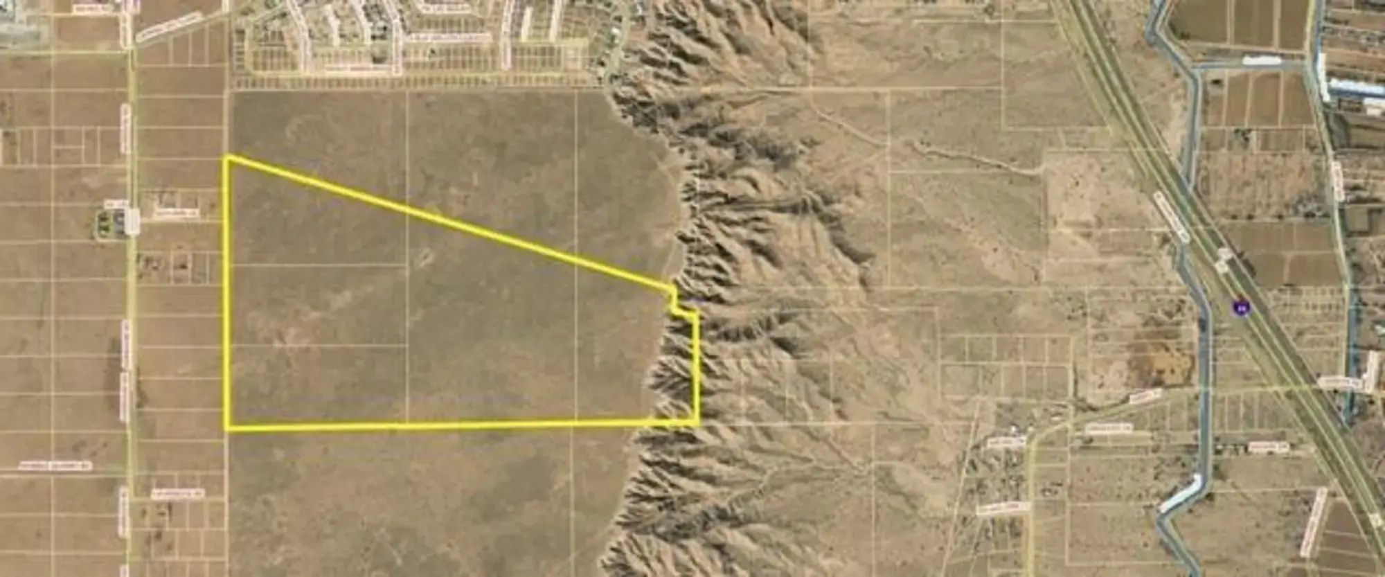 Off Camino Del Llano