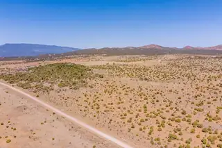 201 Entranosa/ E 1/2 Nw 1/4 Road 