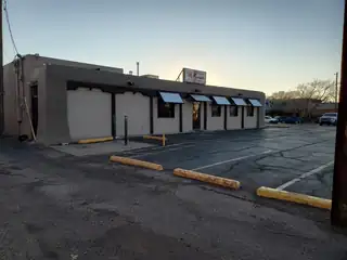 1520 Lomas Boulevard NW 