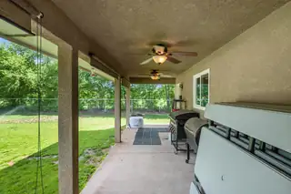 11 Camino De Flores Patio