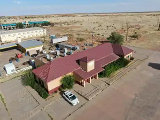 3404 E ROUTE 66 Boulevard 