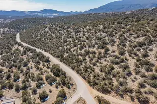 Gutierrez Canyon Road, Tijeras 
