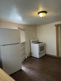 303 Chavez Street Kitchen