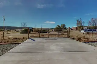 43 LOS CHAVEZ Avenue 