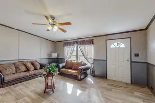 43 LOS CHAVEZ Avenue 