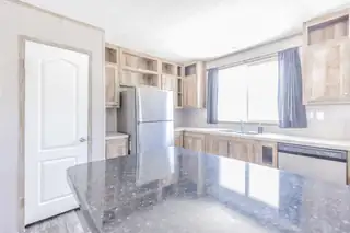 506 W ARTHUR Avenue Kitchen