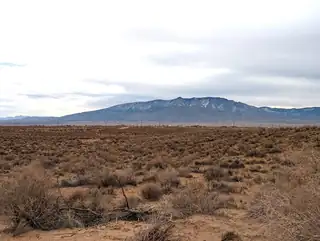 2611 Pendragon (U13 B29 L70) NE, Rio Rancho 