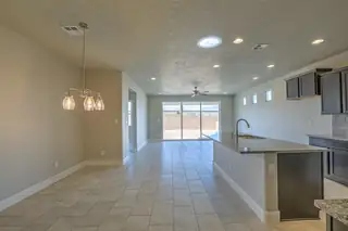 6705 SYDNEY Drive NE 