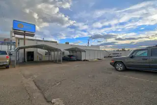 2401 WYOMING Boulevard NE 