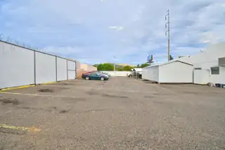 2401 WYOMING Boulevard NE 