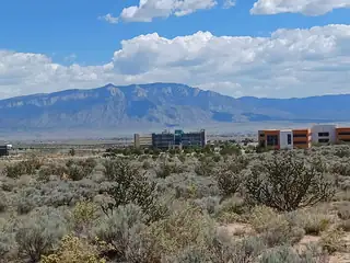 2218 METRO Avenue NE 