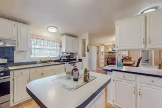 52 Gusto Road Kitchen