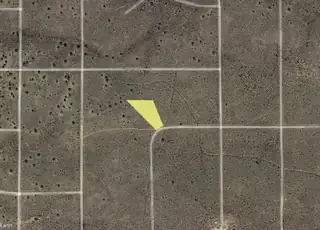 Wooden (U25 B26 L18) Road NE 