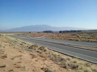 2113 King (U21B16L26 and 27) Boulevard NE 