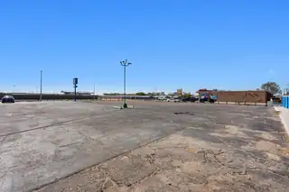 6901 Lomas Boulevard NE 