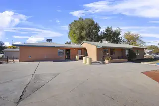 111 & 127 Sandoval Road 