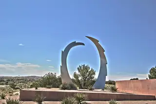 5725 Highland Meadows Drive NE 