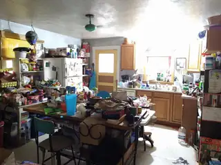 204 S LIMIT Avenue Interior Other