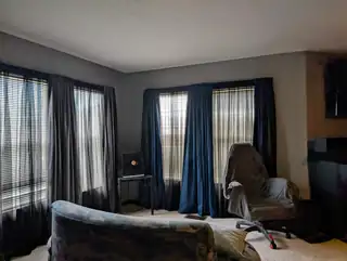 7708 BRIAR RIDGE Avenue NW Living Room