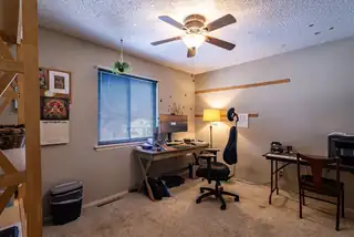 7908 SIERRA AZUL Avenue NE Home Office