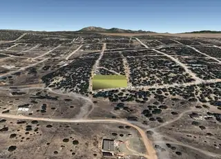 Subd: BELLA VISTA T:D B:24 L:A 