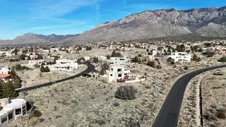 1562 EAGLE RIDGE Court NE 