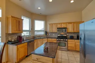 6809 CHAPINGO Road NE 