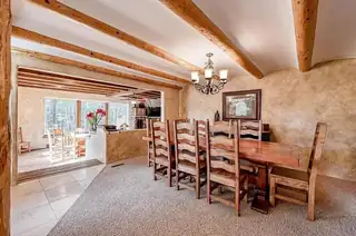 18 Meadow Brook Terrace Dining Room
