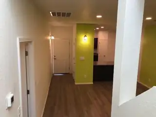 247 SAN CLEMENTE Avenue NW 