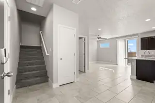 1882 Sunrise Lane SE 