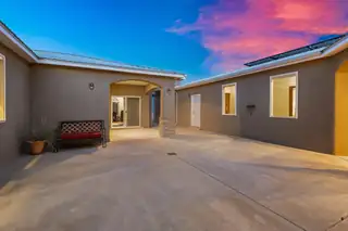 809 7th Street NE Exterior Front