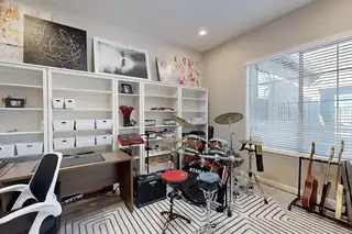 9020 RETABLO Road NW Home Office