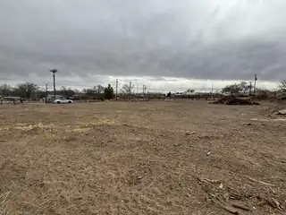 461 LOS LENTES Road SE 