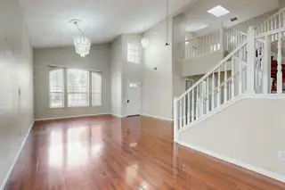 7739 RIDGEVIEW Drive NW 