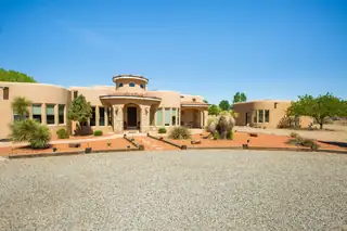 6908 ROBLE BLANCO Drive SW, Albuquerque