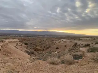 Encima De Belen, Belen 