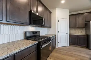 2697 Seaforth Circle 