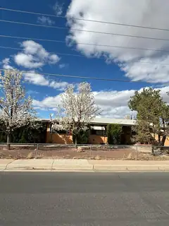 445 CALIFORNIA Street SE 