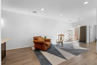 311 SAN CLEMENTE Avenue NW Exterior Front