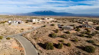 5917 Ridgeline Place NE 