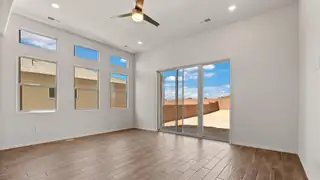 4135 Silver Springs Road NE Living Room