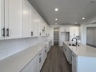 3329 Wolf Tail Loop NE 