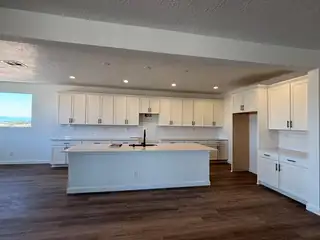 3329 Wolf Tail Loop NE 