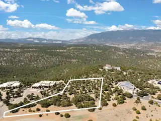 29 Mustang Mesa Trail 