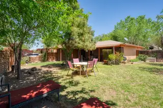 1706 ZICKERT Place NW, Albuquerque