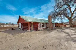 169 NM 399 Exterior Front