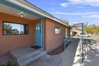 127 SANDOVAL Road SW 