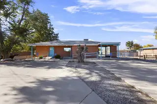 127 SANDOVAL Road SW 