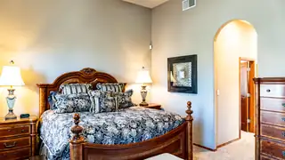 13208 VELMA Court NE Home Office